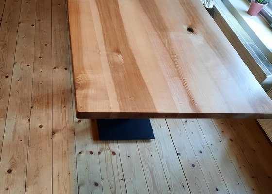 Truhlářská práce - výroba stolové desky