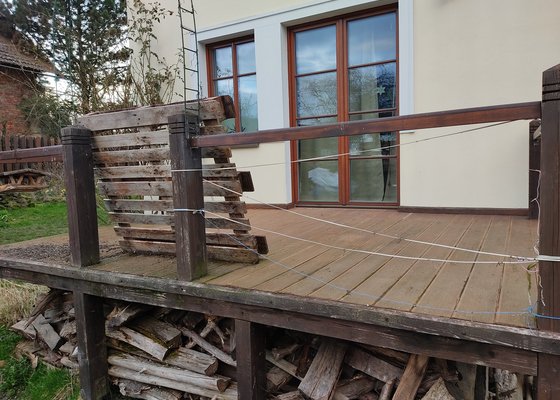 Rekonstrukce dřevěné terasy