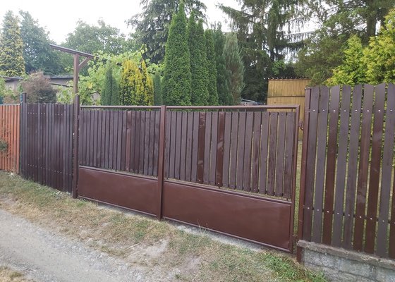 Oprava dřevěného plotu