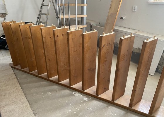 Úprava a připevnění dřevených schodů
